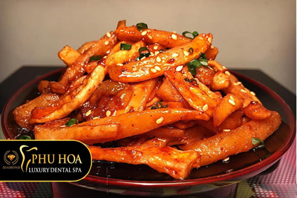 thuc-don-an-uong-khi-moc-rang-khon